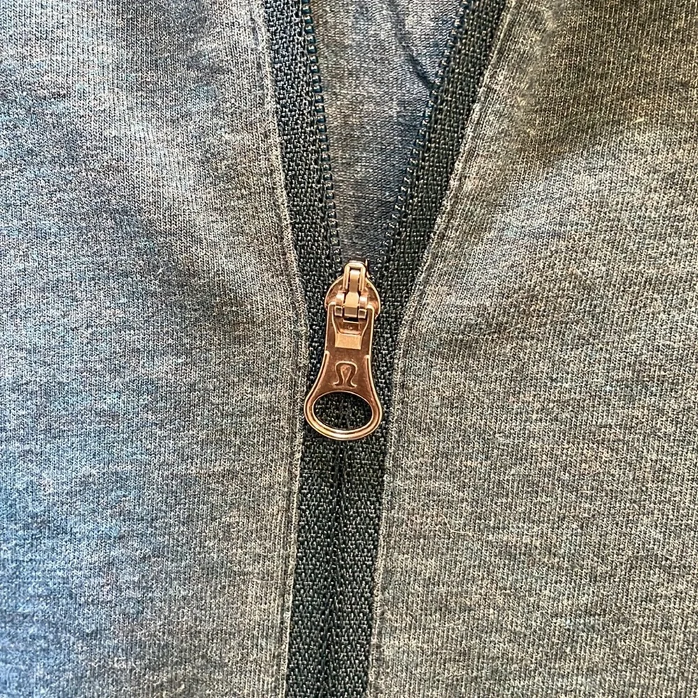 lululemon athletica rare no